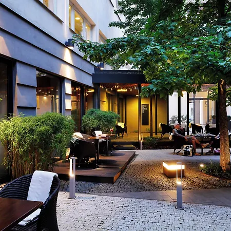 Three Crowns Hotel-3