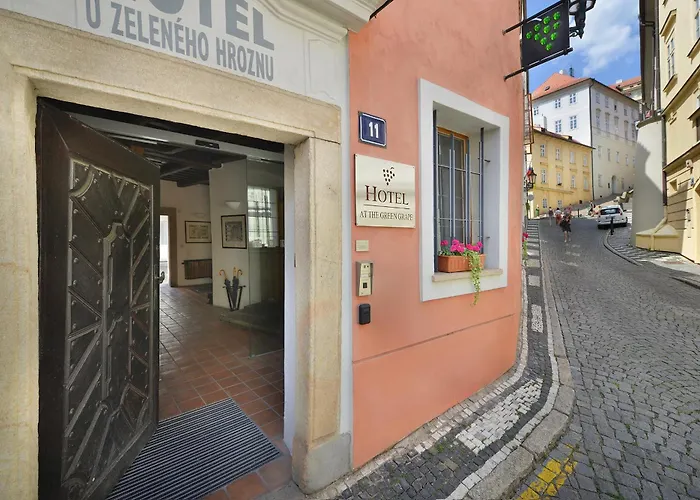 Hotel At The Green Grape Prag